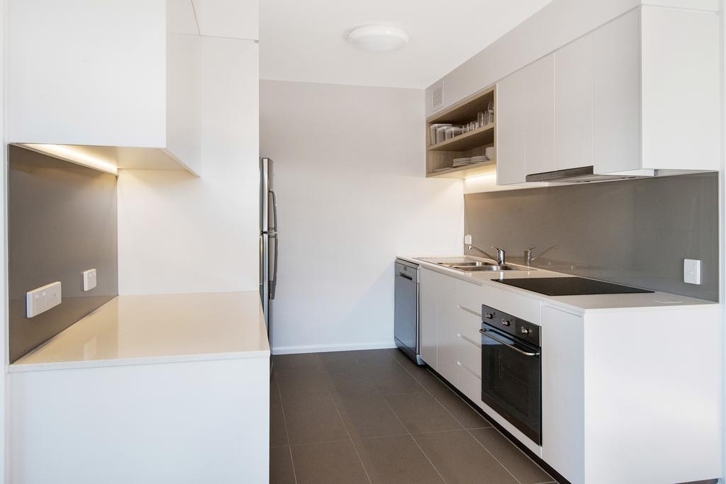 Allure Hotel & Apartments Таунсвил Екстериор снимка