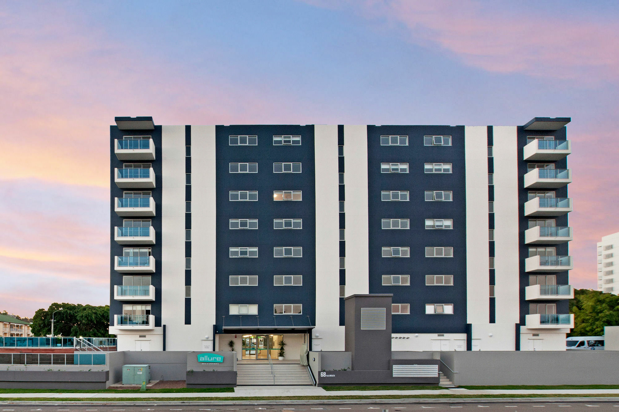 Allure Hotel & Apartments Таунсвил Екстериор снимка